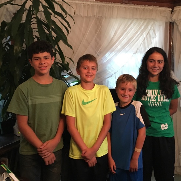 Meet your Posher, Teresa - Picture 2 of 2